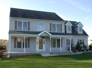 95 Daleville Rd, Cochranville, PA 19330