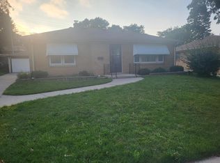 612 Ohio St, Racine, WI 53405