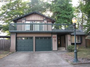 656 71st St, Springfield, OR 97478