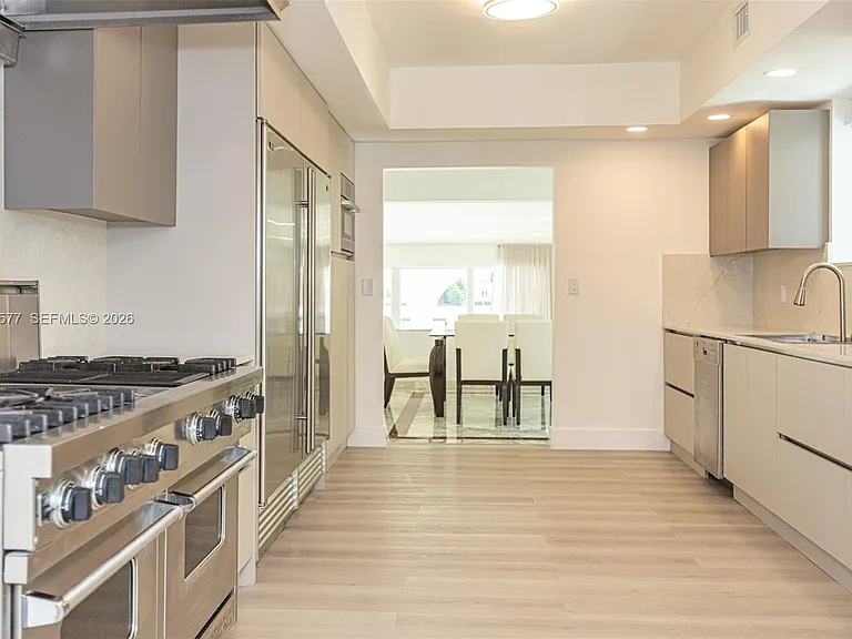 1690 Daytonia Rd — Photo 72
