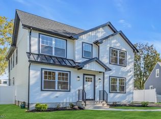 49 Alice Ln, Clark, NJ 07066