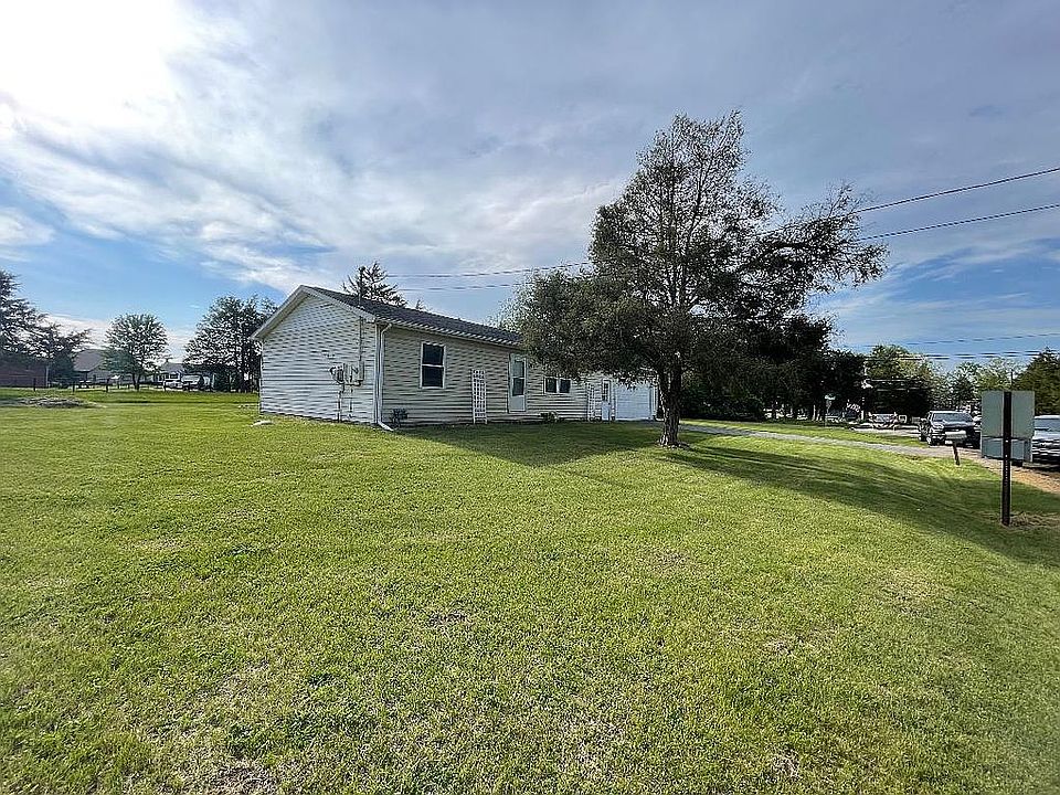 1st image of 12912 Kelley Rd
