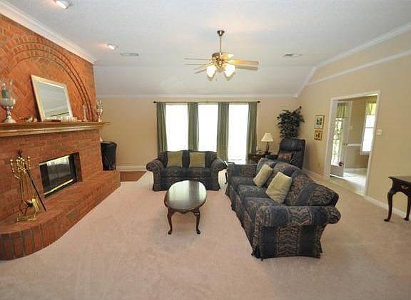 4th image of 3569 Patricia Ellen Dr