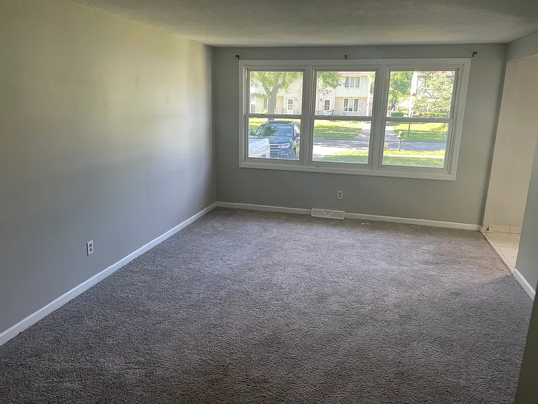 30 Pheasant Run Rd — Photo 6