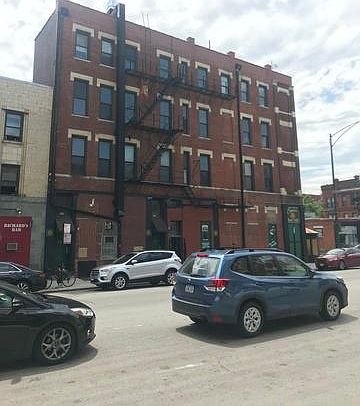 1st image of 727 W Grand Ave #4