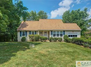 9 Revere Rd, Piscataway, NJ 08854