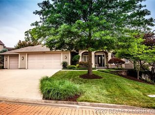 5752 Cobblestone Dr, Osage Beach, MO 65065