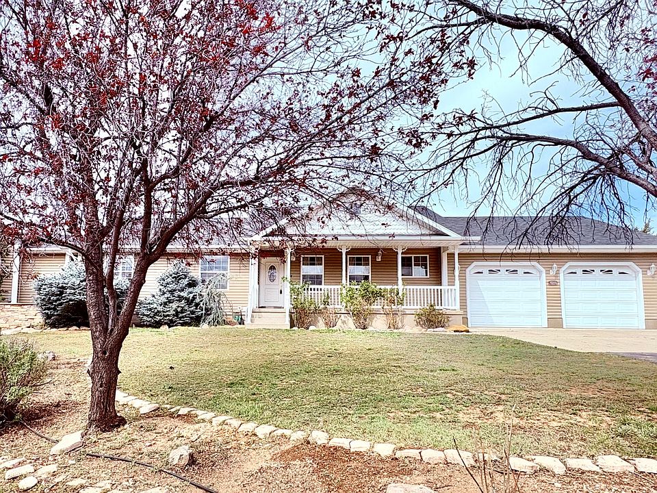1st image of 1510 S Cross Hollow Dr