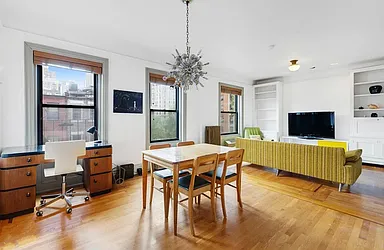 Rented by R New York