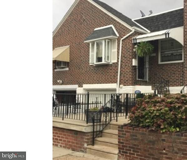 1st image of 4335 Lawndale St