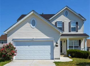 2420 Persimmon Wood Dr, Belleville, IL 62221