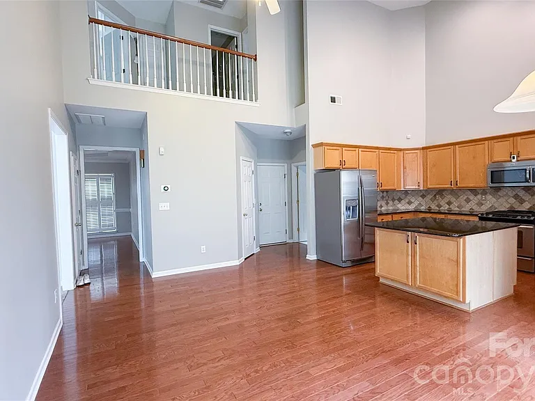 8811 Singleton Ct #567 — Photo 13