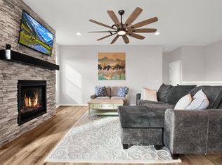 Silver Spring Estates, Menomonee Falls, WI 53051