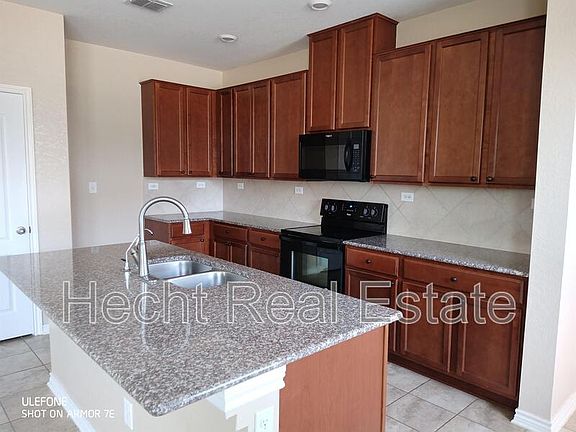 4th image of 711 Anthem Ln