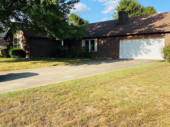 2nd image of 514 Koger Cir