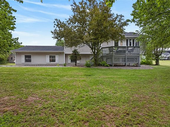 3rd image of 3497 Boyce Rd