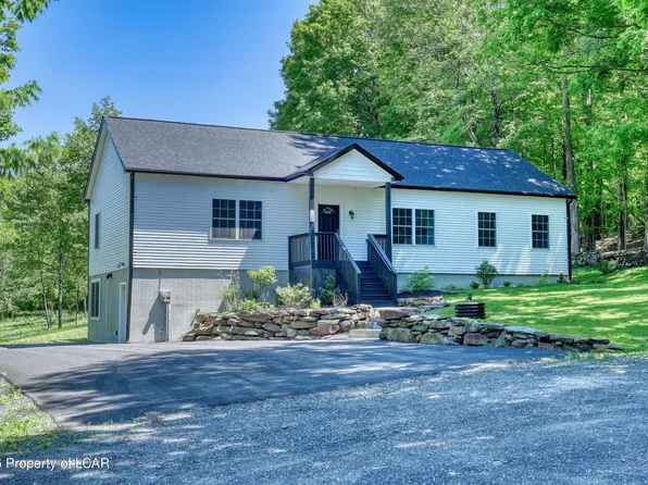 131 Hidden Valley Dr, Lake Ariel, PA 18436
