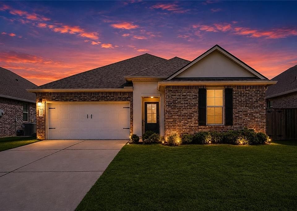 1st image of 3638 Bravilla Way