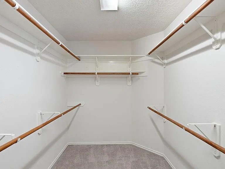 13407 Barton Meadow Ln — Photo 26