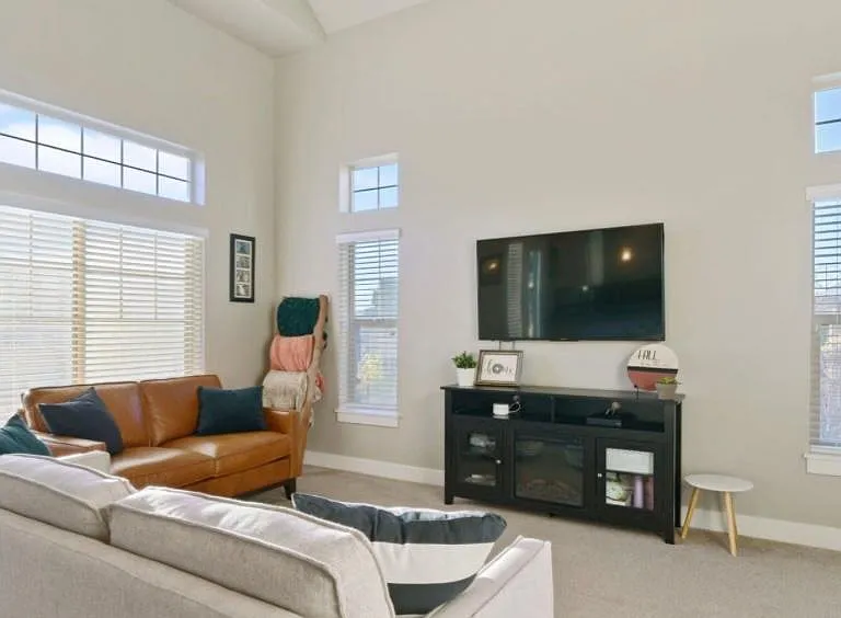 878 S Aspen Summit Dr — Photo 3