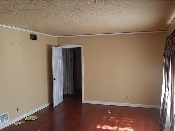 4th image of 1009 Druid Hills Dr