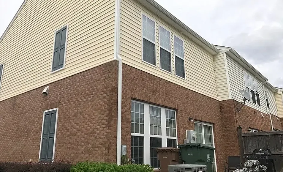 1146 Kingston Grove Dr