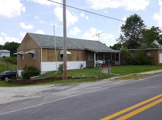 3387 Howells Mill Rd, Ona, WV 25545