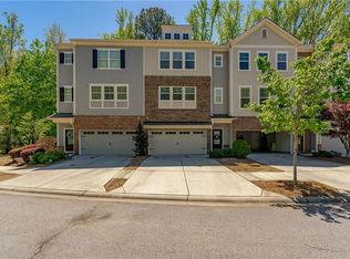 2819 White Oak Ln, Decatur, GA 30032