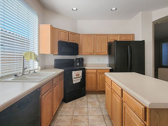 4th image of 18651 W Sunrise Dr