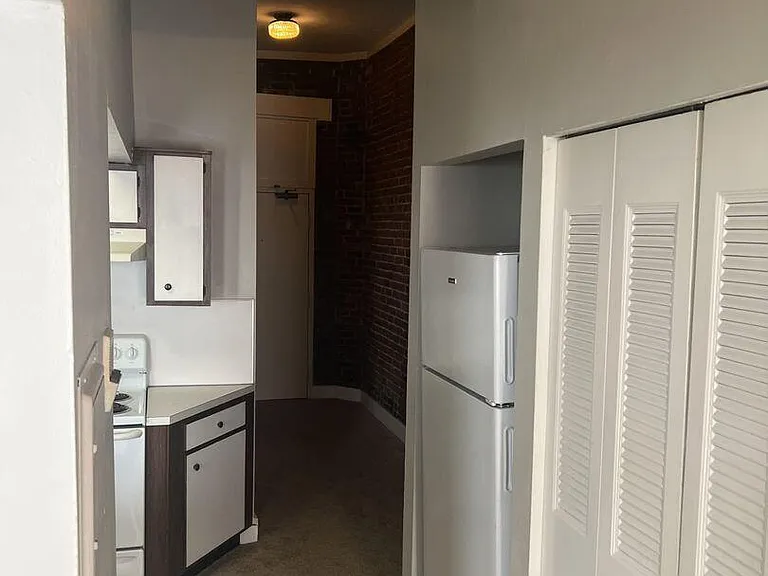 1009 S 3rd St #302 — Photo 5