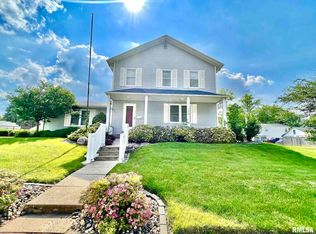 2226 N 5th St, Clinton, IA 52732