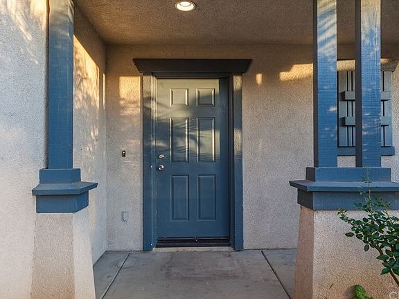 3rd image of 28345 Eagle St