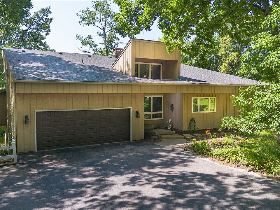 1st image of 605 Sherwood Gln