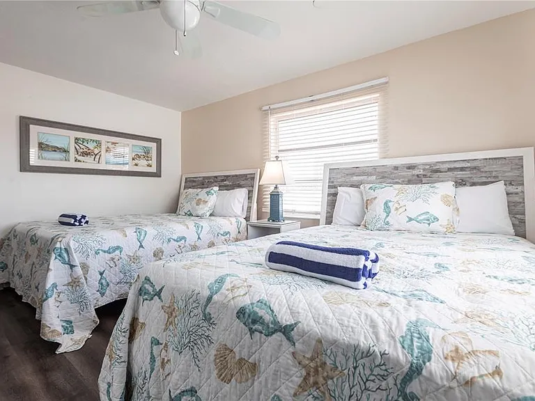 6020 Midnight Pass Rd #52B — Photo 16