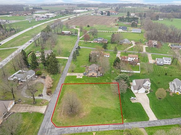 2nd image of N Highview Dr
