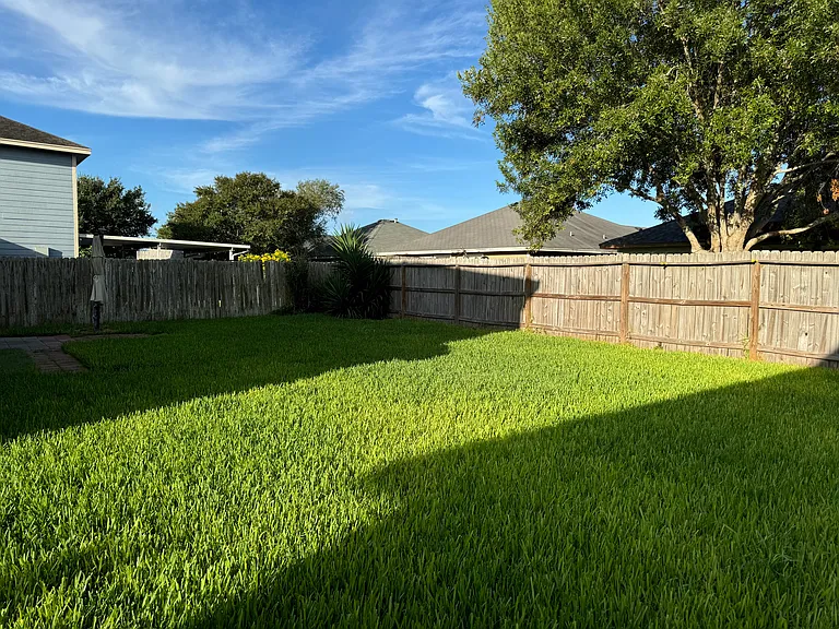 2305 Star Glow Dr — Photo 13