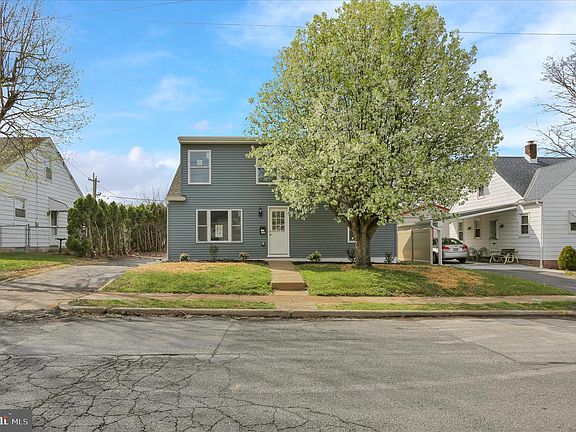 3rd image of 1006 Midway Ave