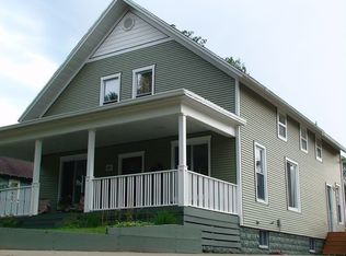 607 Lake Ave, Grand Haven, MI 49417