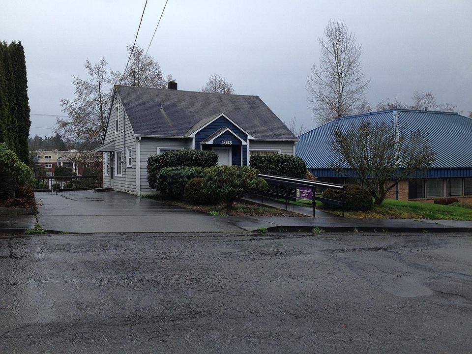 1st image of 1013 10th Ave SE