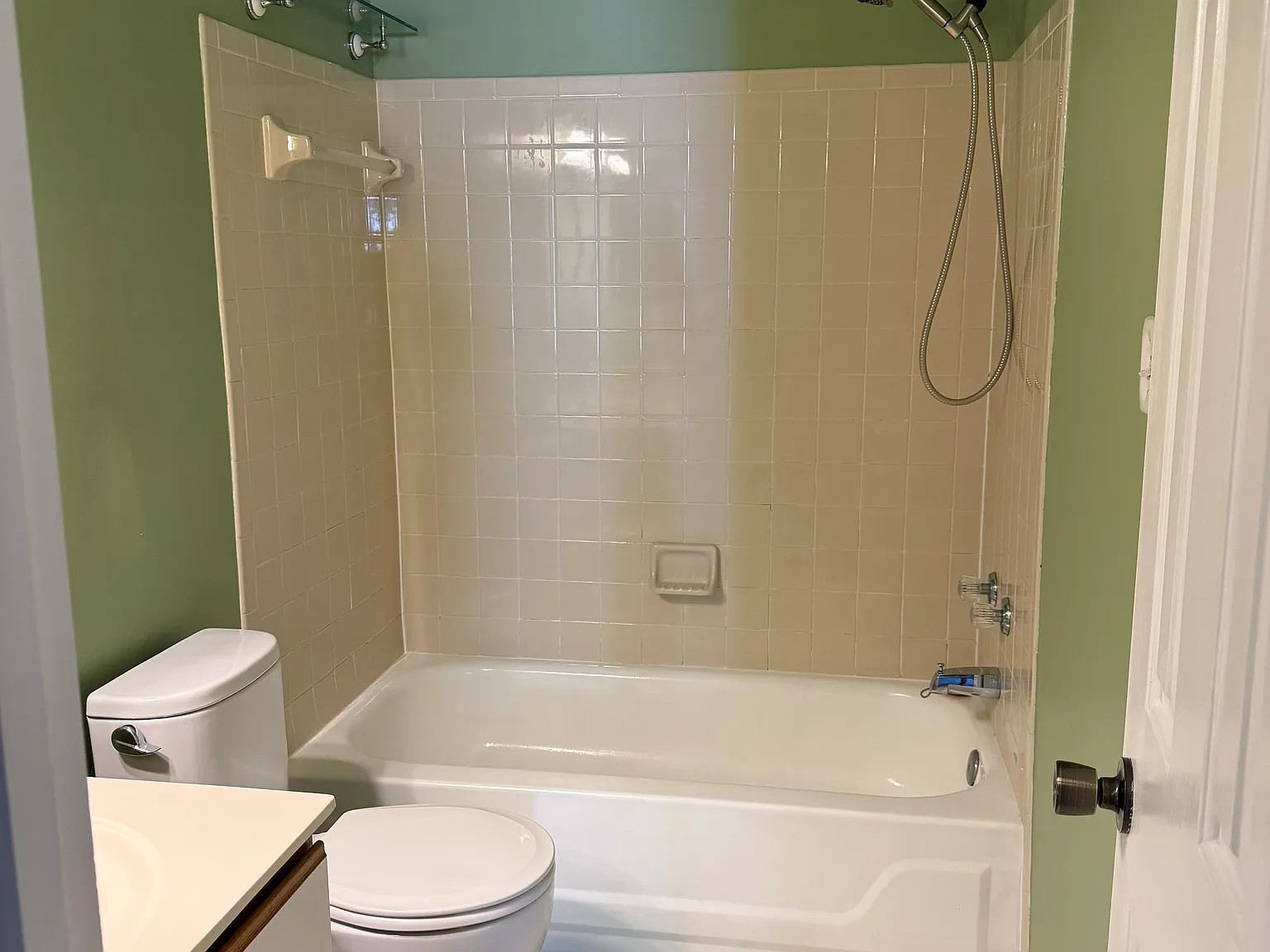 1 bed, 763 sqft, $2,100 — Photo 3