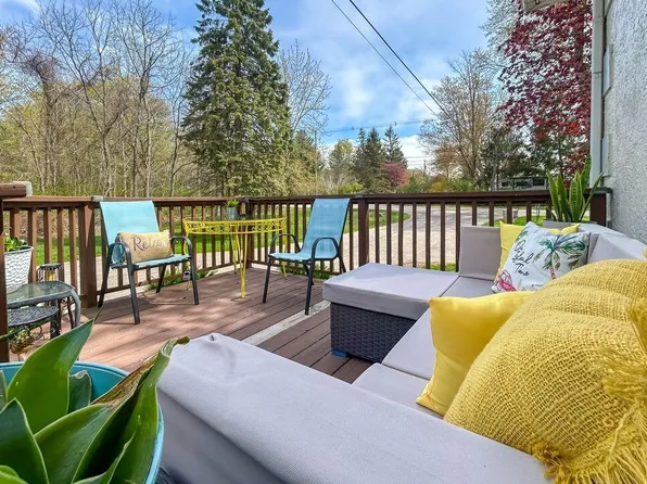 7363 N Shore Dr Unit 5, South Haven, MI 49090