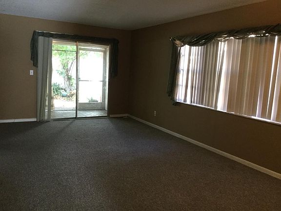 5th image of 6459 Bonnie Bay Cir
