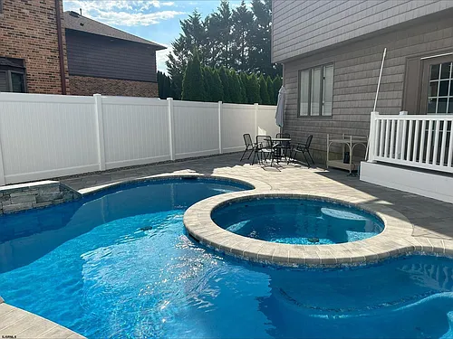 6 Brunswick Ct Photo 1
