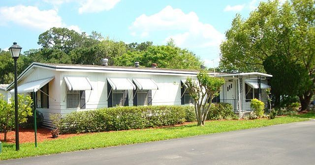 1st image of 775 Lake Kathryn Cir