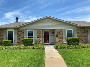 2105 Rose Hill Rd, Carrollton, TX 75007