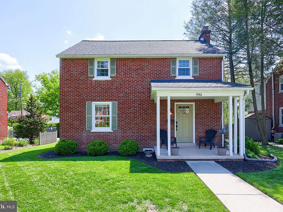 1st image of 946 Salisbury Ct