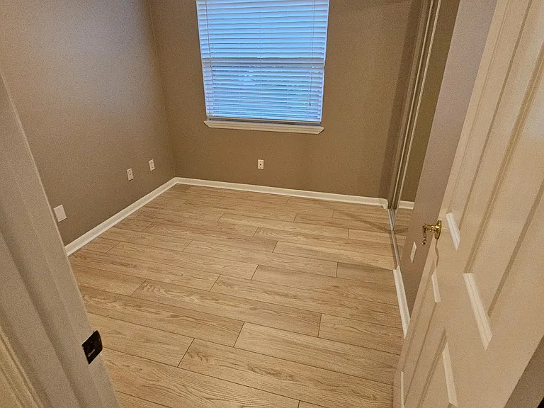 Bedroom 2, view 1