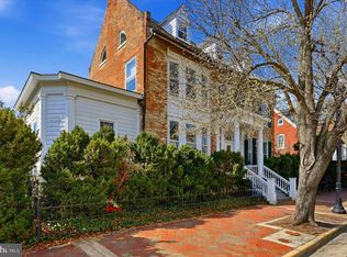 217 W Boscawen St, Winchester, VA