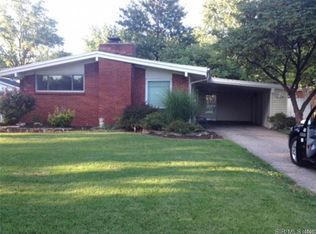 805 Amherst Dr, East Alton, IL