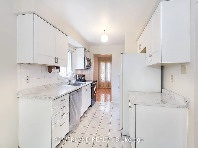 92 Nightstar Dr — Photo 5
